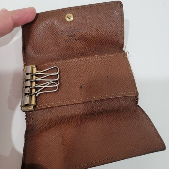 Authentic Louis Vuitton Monogram Multicles 4 Key Hooks Case Brown Small 2003 - Picture 3 of 7